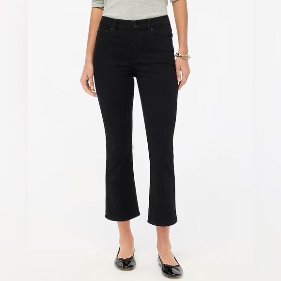 NWT J CREW Factory Flare crop black jean in all-day stretch in black - Picture 2 of 7
